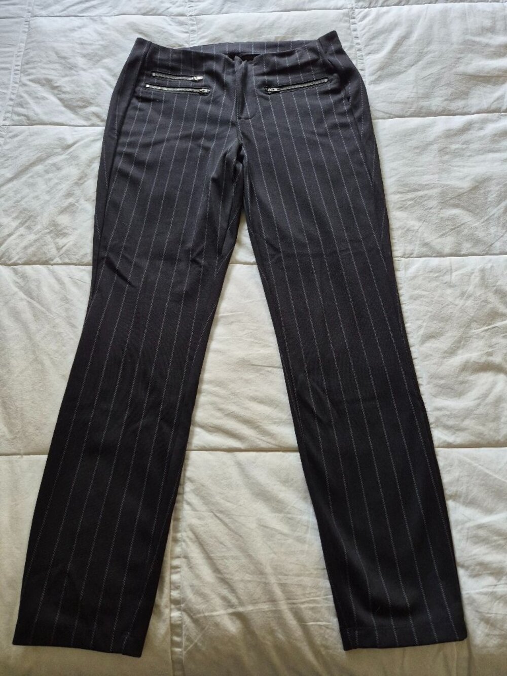 DESIGN LAB, Pants, size 8, Black with white thin stripes